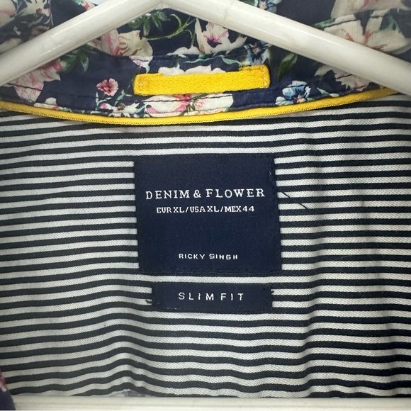 Denim & Flower Ricky Singh Slim Fit Button Down Shirt Men's XL Navy Floral - Picture 3 of 9